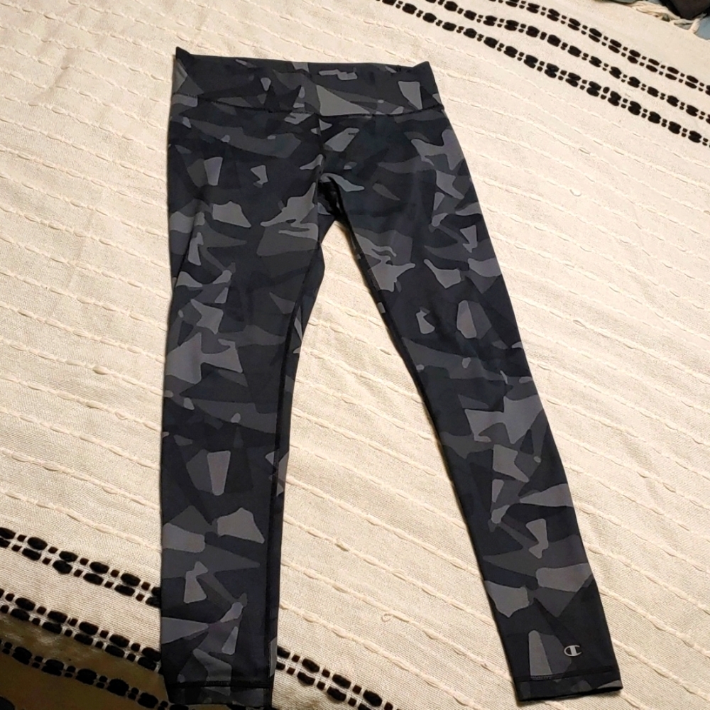 Champion Camo Leggings- L - Picture 1 of 4